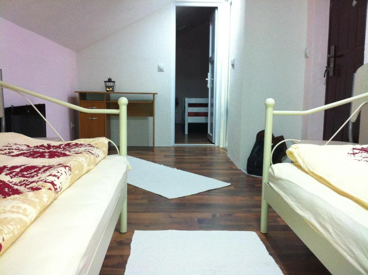 Pansion Zeyno Hotel Sarajevo Room photo
